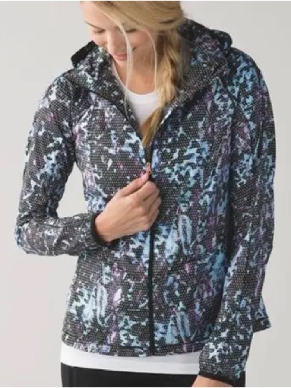 Lululemon Hooded Back Pack it Jacket 4